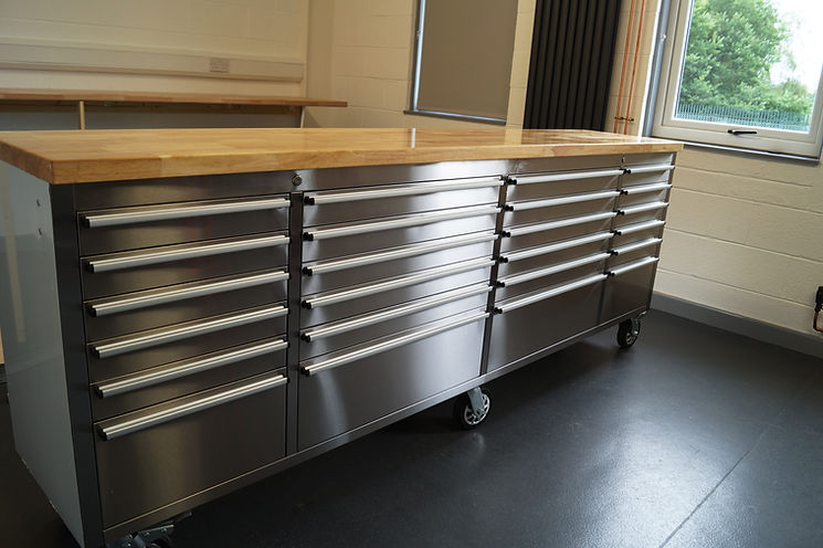 96" Stainless Steel Tool Chest – 24-Drawer Storage Solution
